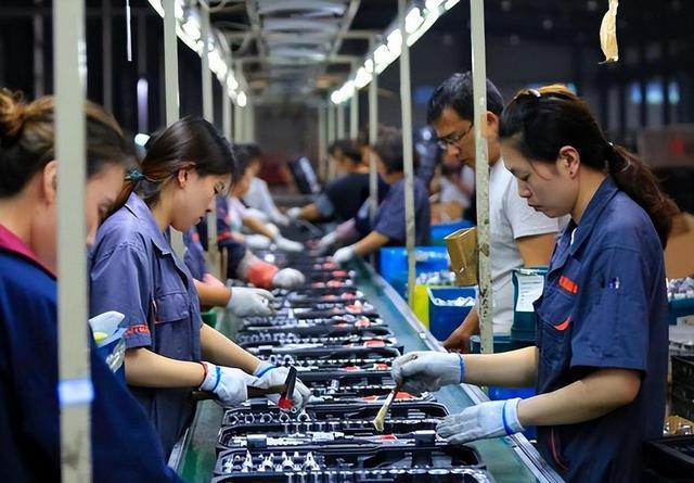 遭美欧轮番挥刀收割没一国帮它越南背刺中国结果付出惨痛代价(图4)