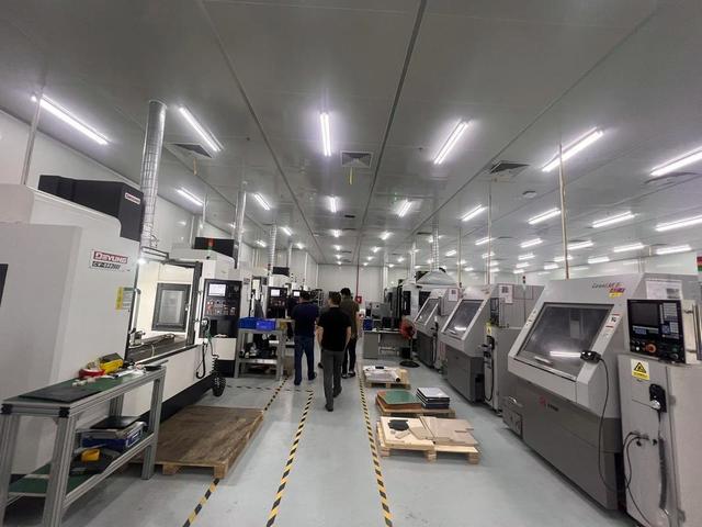 遭美欧轮番挥刀收割没一国帮它越南背刺中国结果付出惨痛代价(图3)