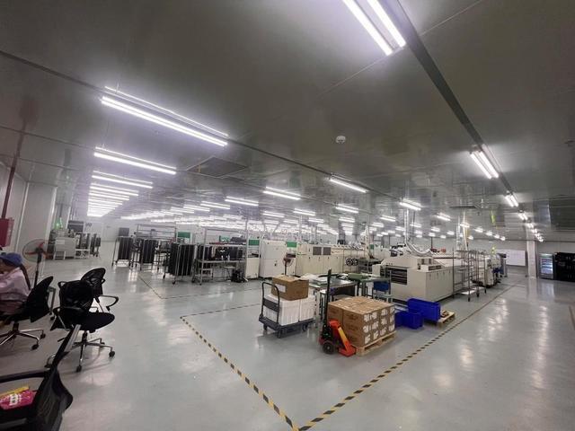 遭美欧轮番挥刀收割没一国帮它越南背刺中国结果付出惨痛代价(图2)